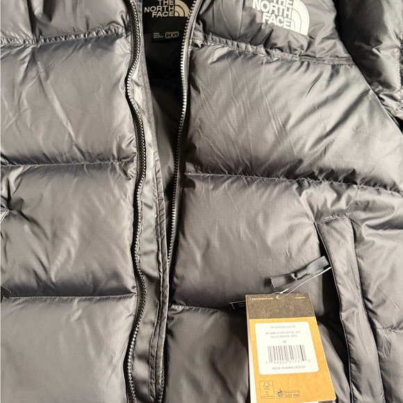 The North Face Black Quilted Down Puffer Jacket - Picture 2 of 6